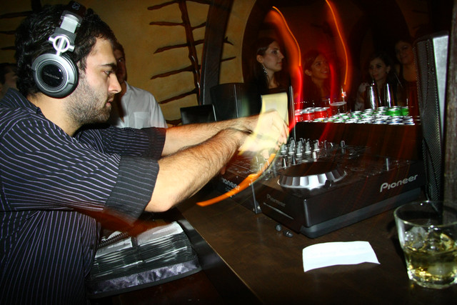 El Gardel on Friday Night